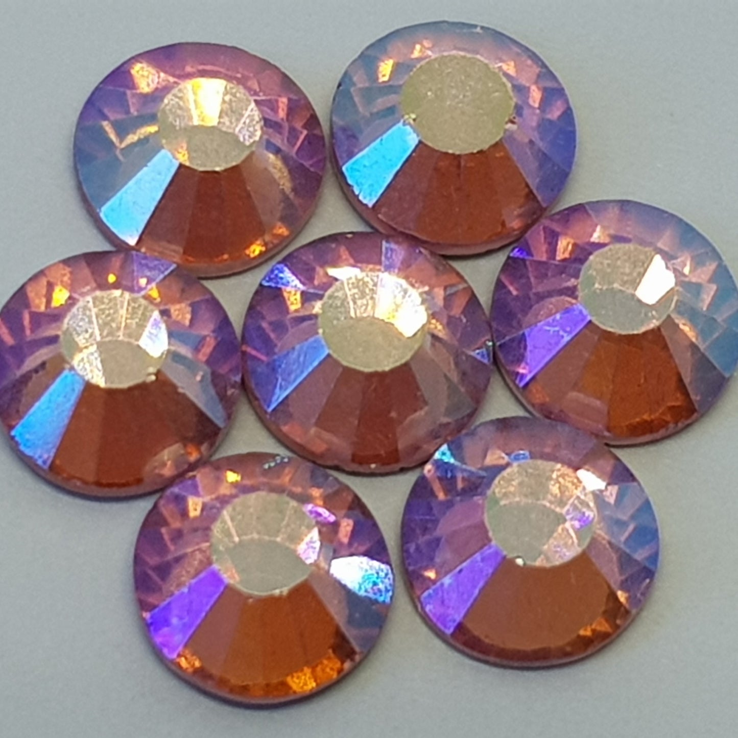 Chuakari Light Rose AB 2mm to 6mm