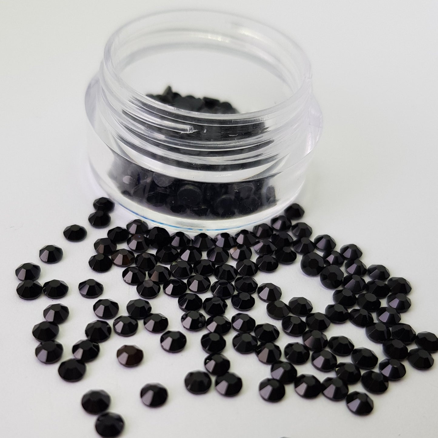 Black 3mm (10ss) Crystals